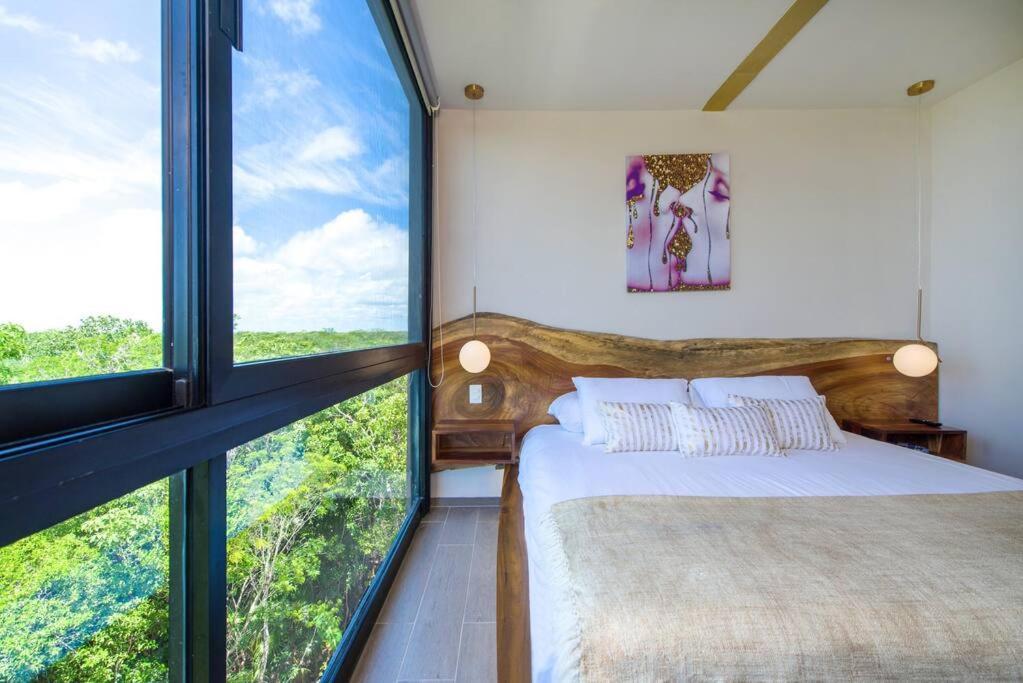 Designer Penthouse - Rooftop Pool & Jungle View Apartamento