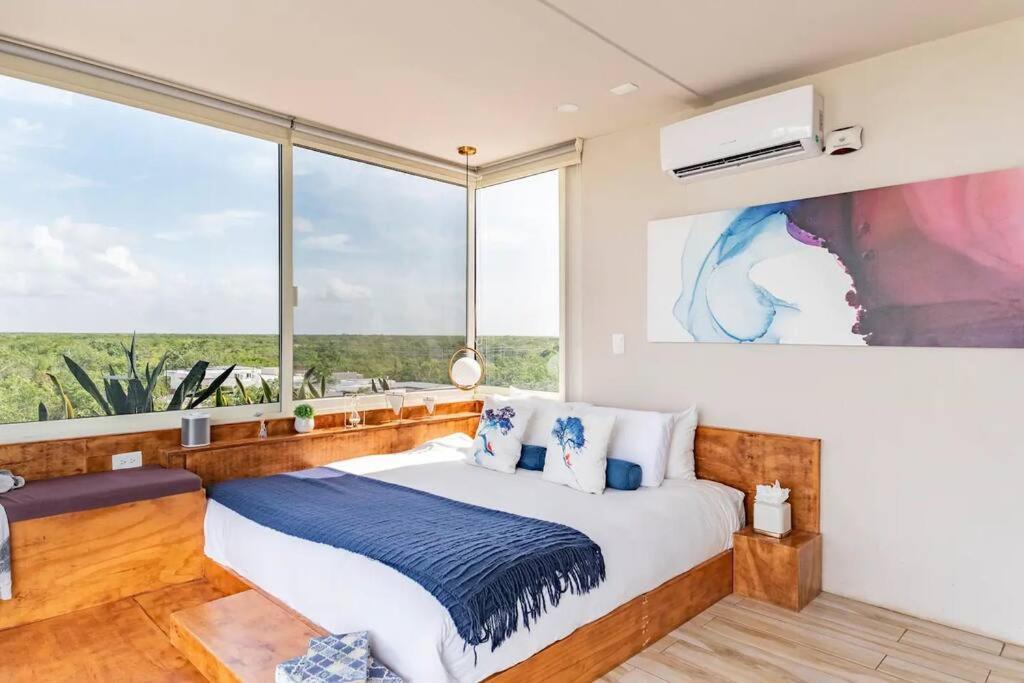 Designer Penthouse - Rooftop Pool & Jungle View Apartamento