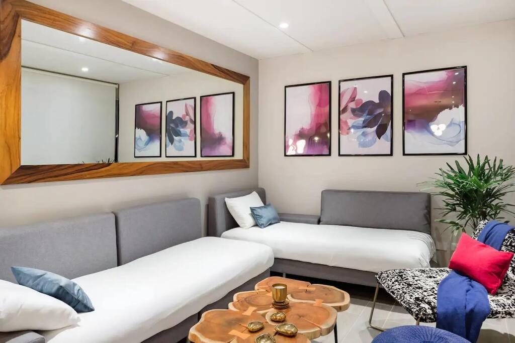 Designer Penthouse - Rooftop Pool & Jungle View Apartamento *