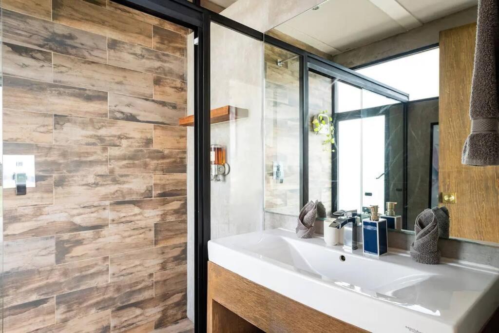 Designer Penthouse - Rooftop Pool & Jungle View * Tulum