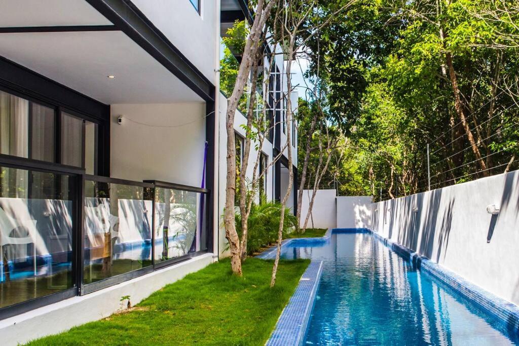 Apartamento Designer Penthouse - Rooftop Pool & Jungle View